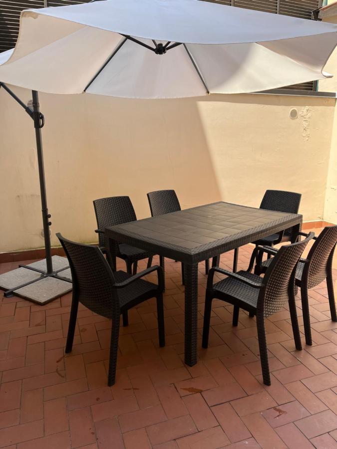 Grazioso Appartamento In Zona Centrale. Монтекатини-Терме Экстерьер фото